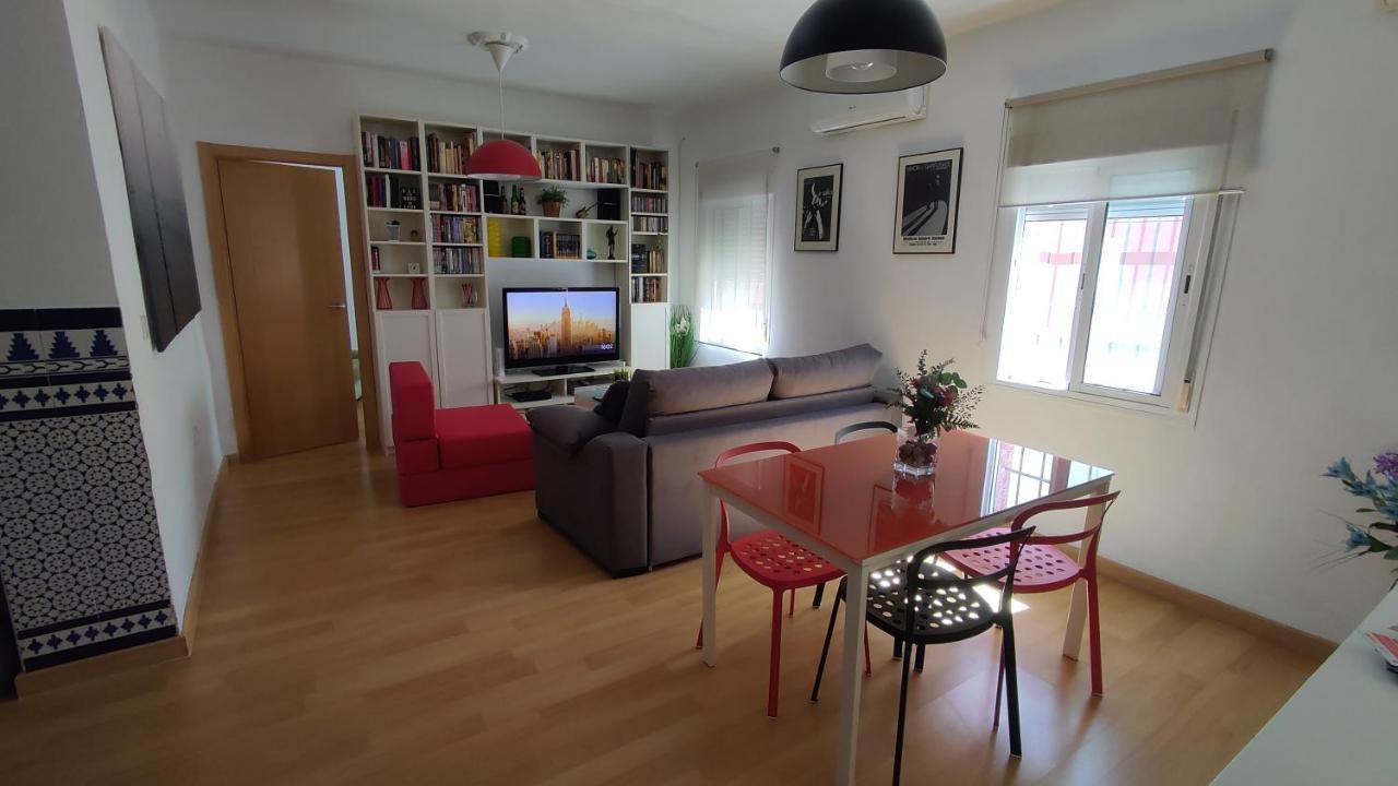 Apartamento En Triana Sevilla Bagian luar foto